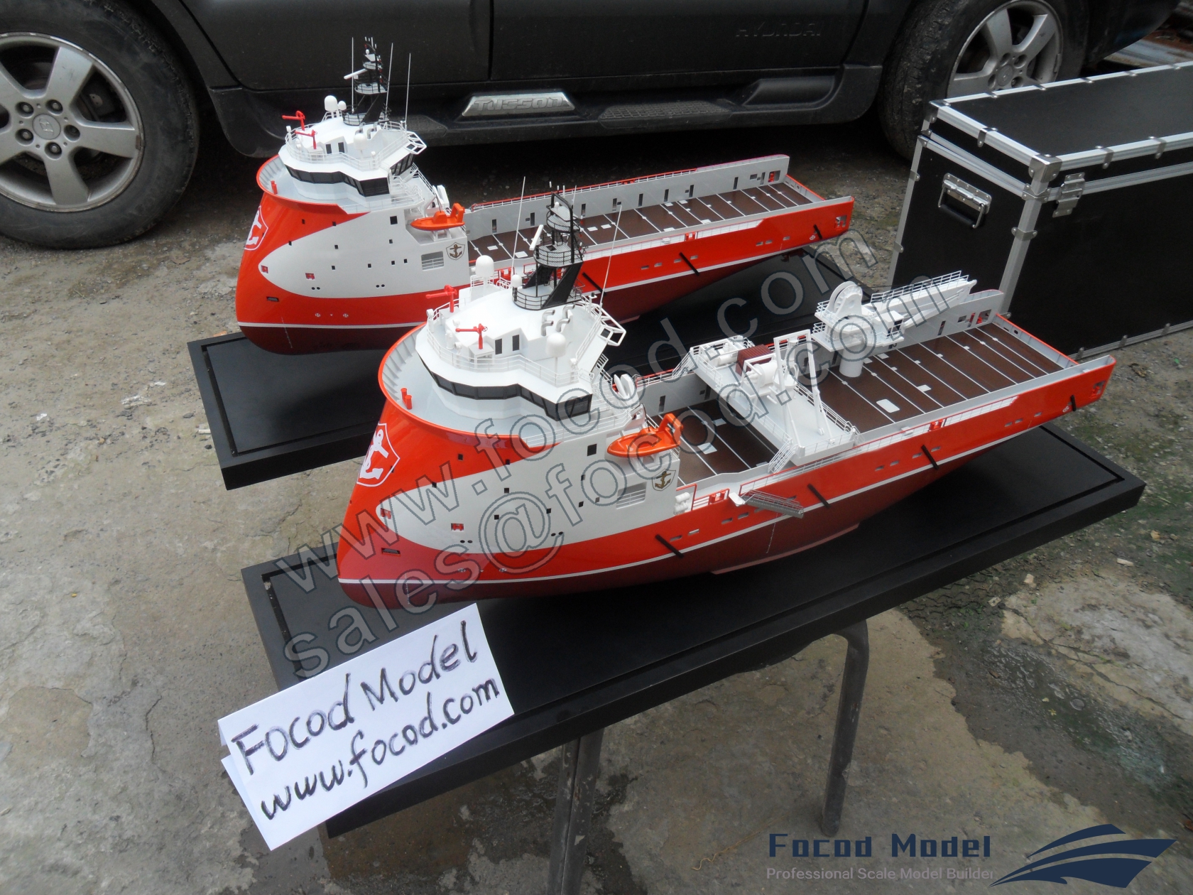 custom made model of ULSTEIN PX121H Platform Supply Vessel (83.4m)